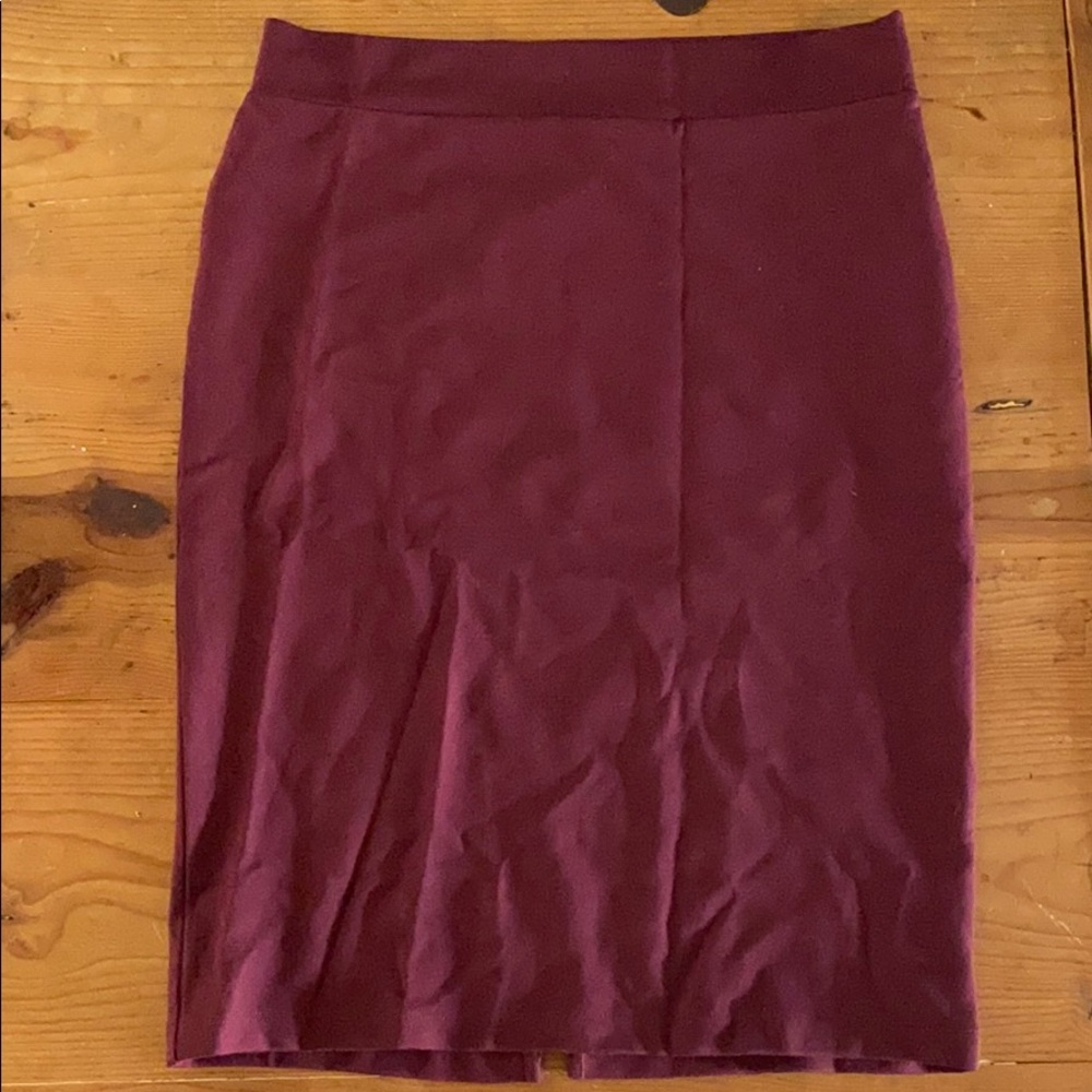 Maroon pencil skirt